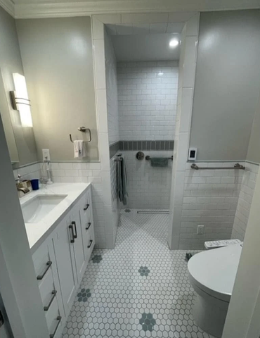 Bathroom installed by CarpetsPlus of Fairmont - 2