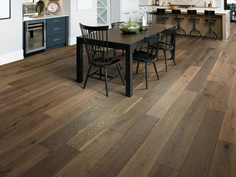 Flooring experts at CarpetsPlus of Fairmont in Fairmont, MN